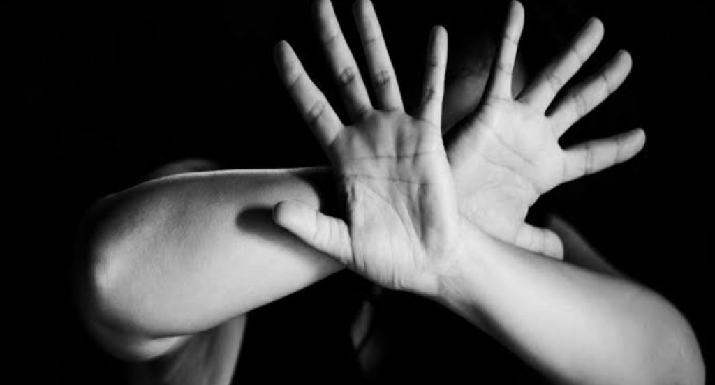 जीजा साले ने डबरा से ग्वालियर कोचिंग पढ़ने आई छात्रा के साथ जीजा – साले ने अपहरण कर कैंसर पहाड़ी पर किया दुष्कर्म Screenshot 20230702 212628 01 - The News Chakra