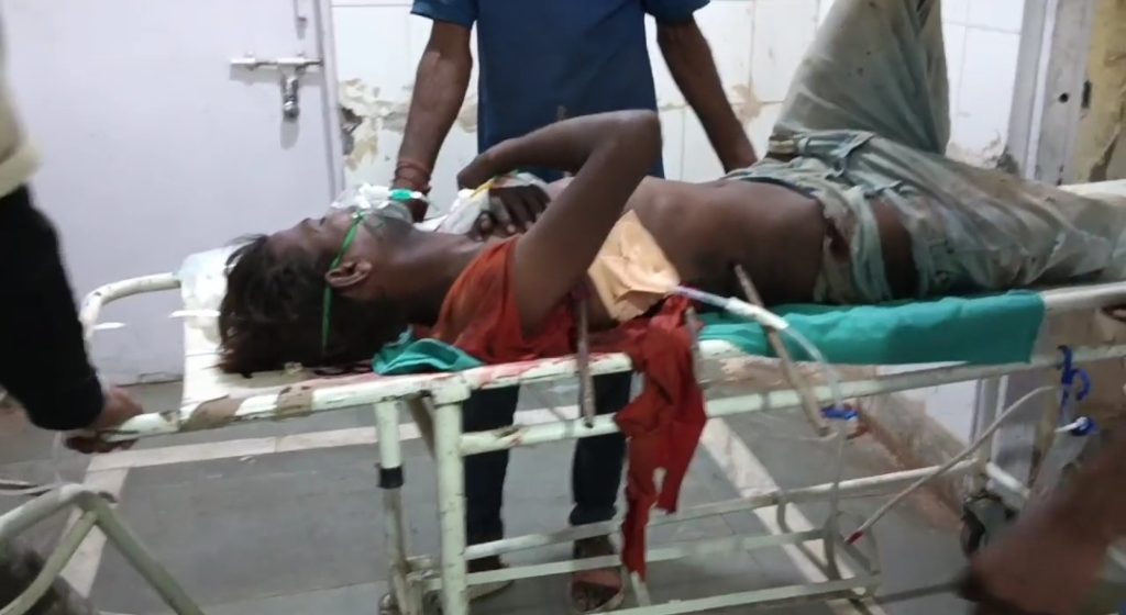 डॉक्टर्स ने किए लाख प्रयास लेकिन अंततः ज़िंदगी की जंग हार गया छोटू 1015195313 - The News Chakra