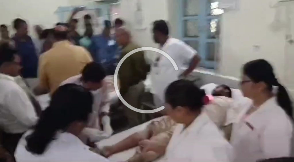 जबलपुर ऑर्डिनेंस फैक्ट्री में बम फिलिंग करते में हुआ बड़ा विस्फोट , एक दर्जन घायल , एक की मौत की भी चर्चा Screenshot 20241022 140333 02 - The News Chakra