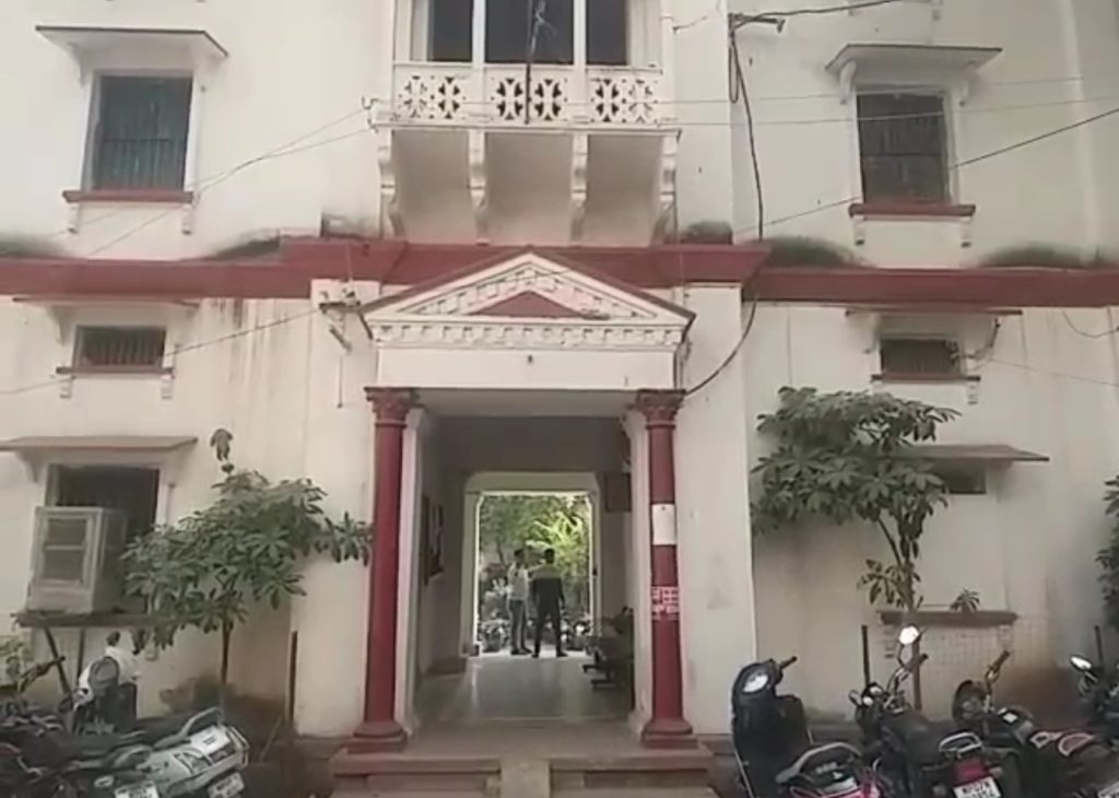 महाराष्ट्र में बीजेपी सांसद की पत्नी को वॉटशेप पर धमकाया, ग्वालियर में केस दर्ज Screenshot 20241106 140814 01 - The News Chakra